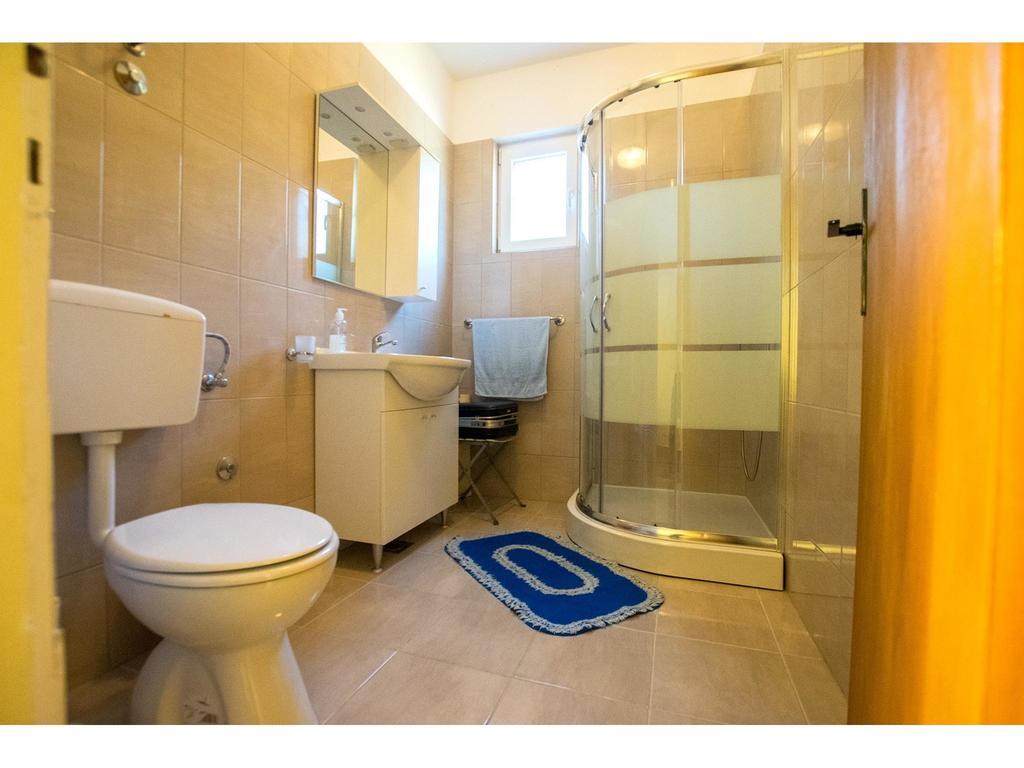 Apartments Velebit Starigrad Paklenica Zewnętrze zdjęcie