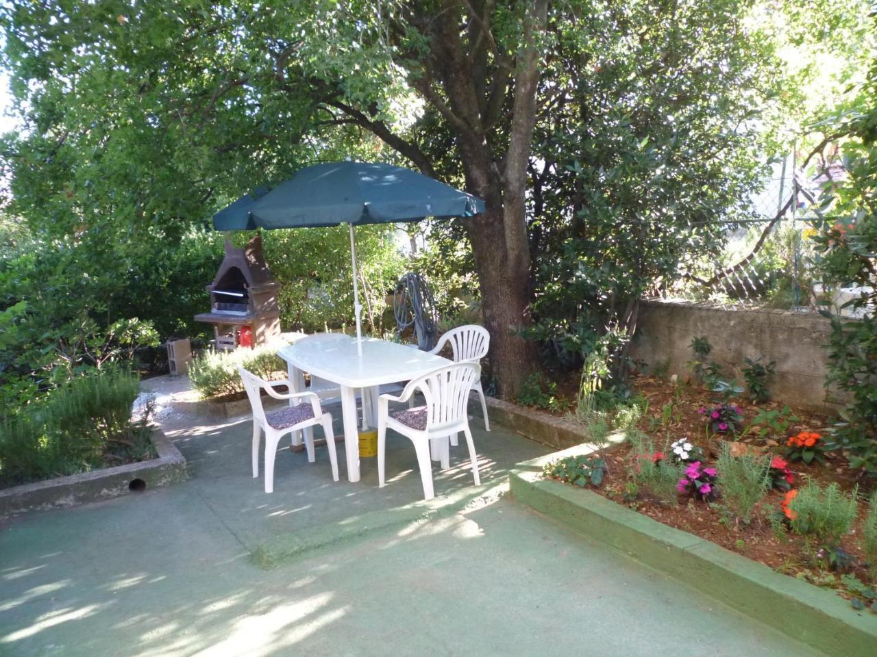 Apartments Velebit Starigrad Paklenica Zewnętrze zdjęcie